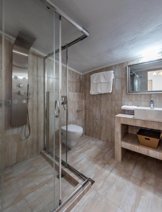 Anemi Suites 阿达玛斯 外观 照片